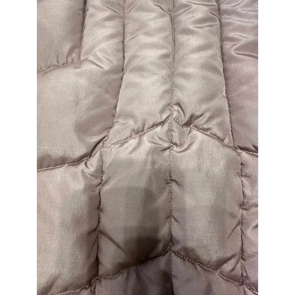 Quilted Puffer Jacket Gray Pink Collar Button Front‎ Women's Warm Winter Coat